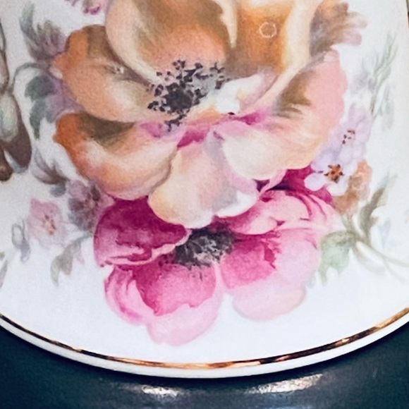 VTG 1960s Crown West Porcelain Floral Bell - Picture 4 of 11